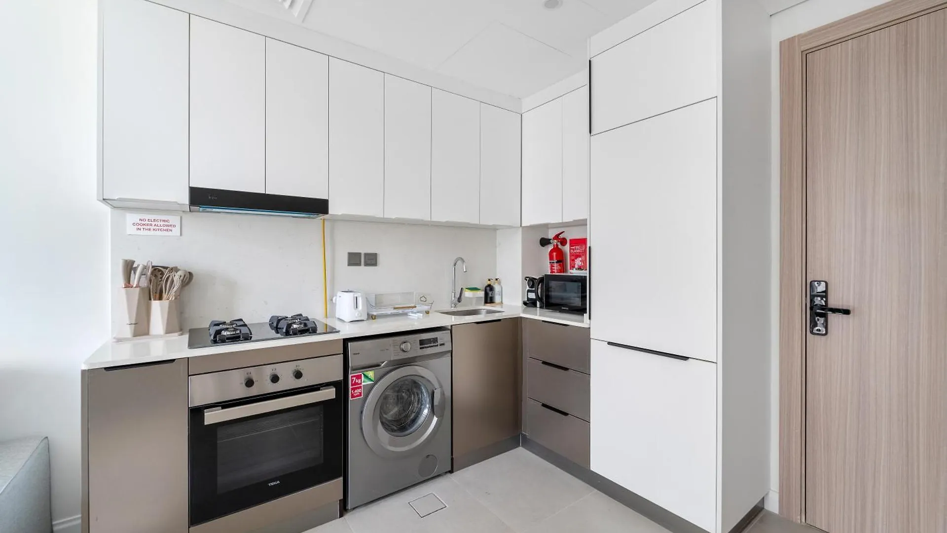 Apartman Stylish 2 Bedroom In Al Jaddaf Dubaj